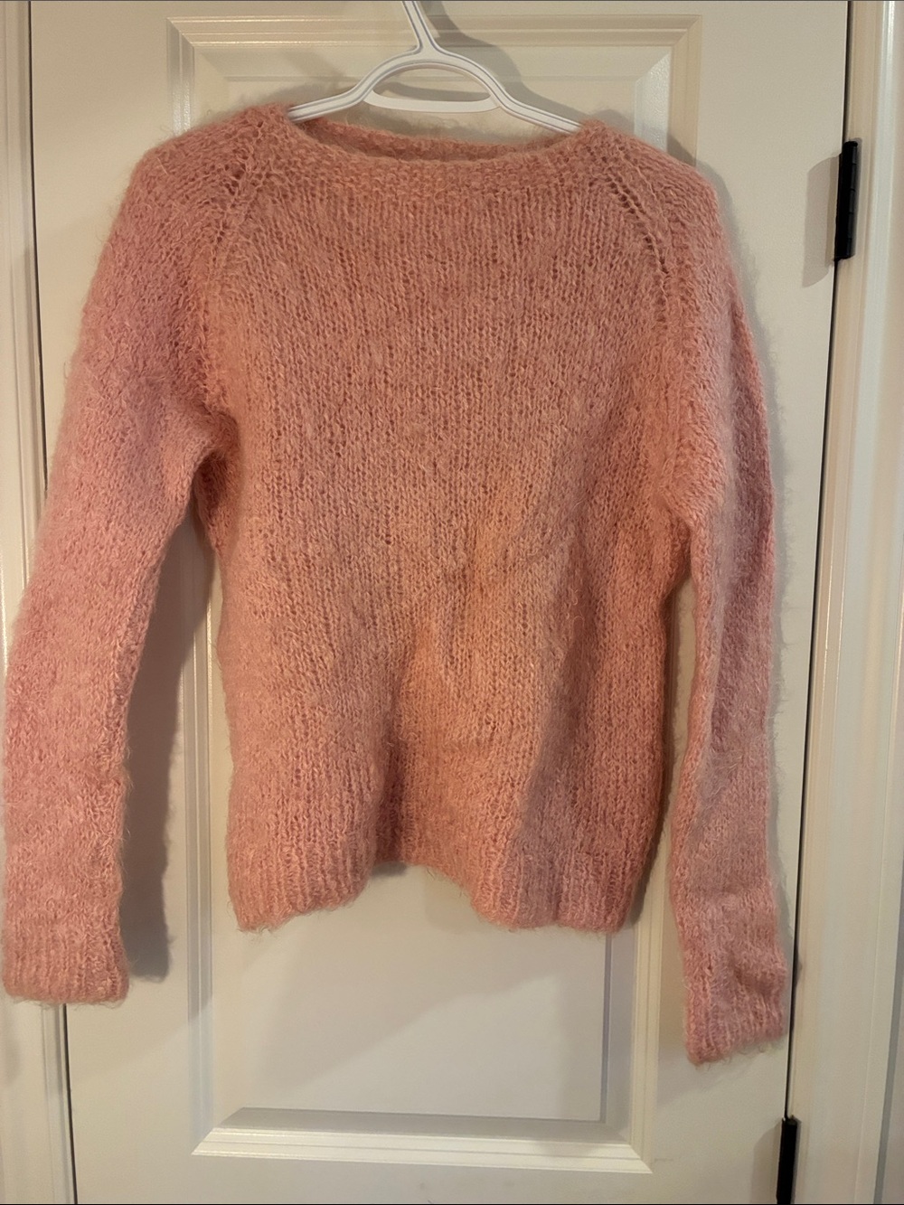 Woman’s Pink 100% Real Mohair Knit Raglan Sweater
